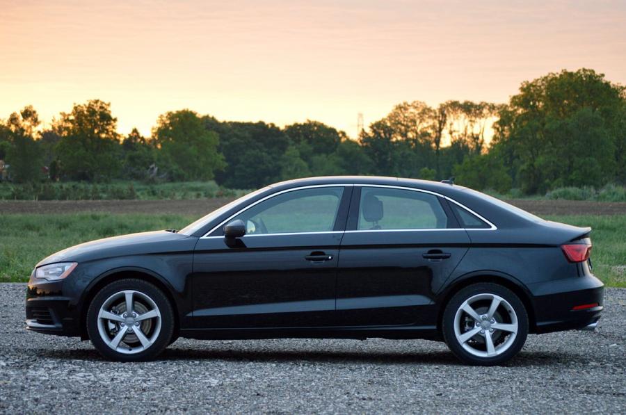  Audi A3 Sedan 2.0T Quattro (8V) 2014 года  (NA) (фото 57 из 88)